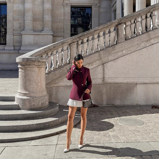 Damen Taillierter Blazer mit skulpturierter Taille, asymmetrischem Knopfdetail und verlängertem Saum Shop Nory