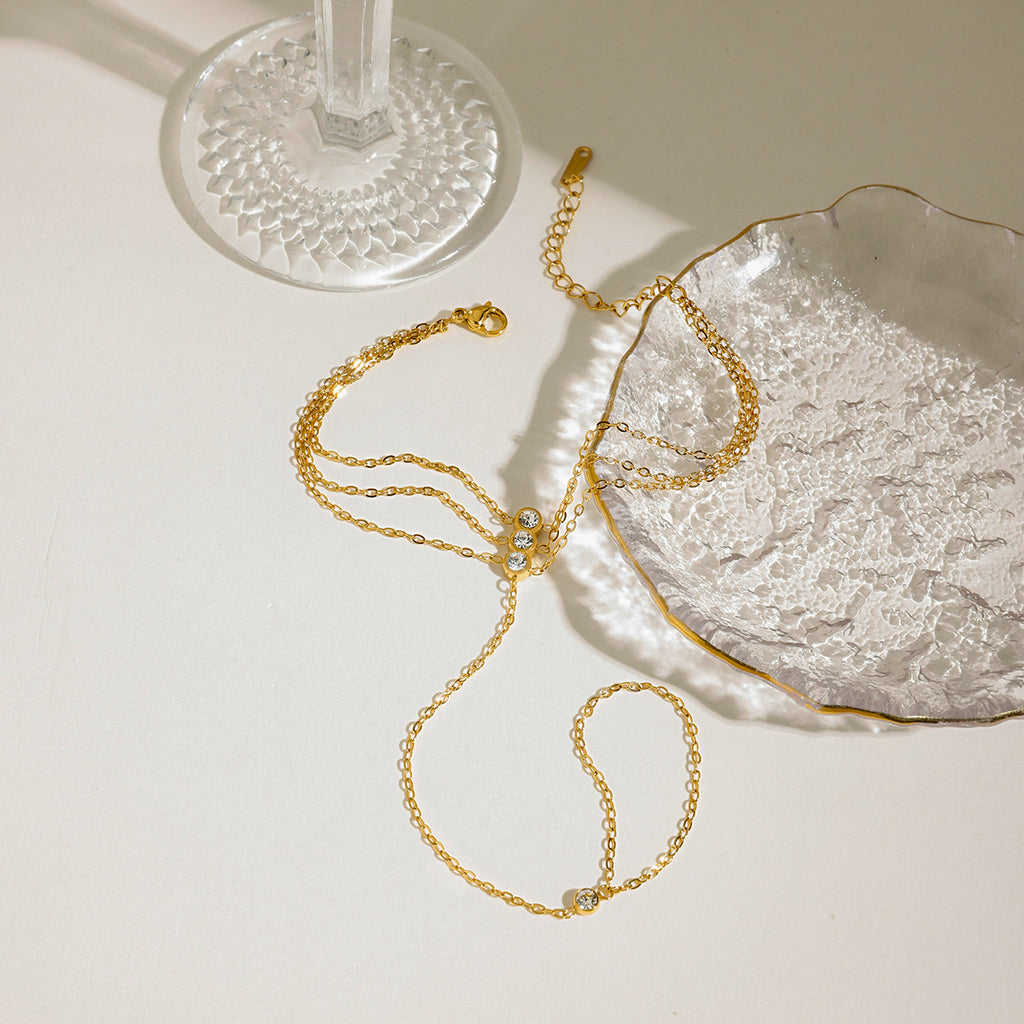 Damen Armband mit verstellbarem Kettendesign aus hypoallergenem Edelstahl Shop Nory