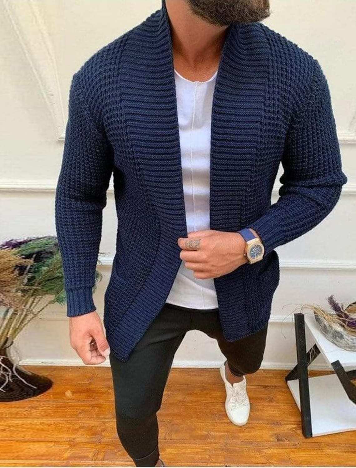 Herren Grobe Strickjacke mit offenem Design und tiefem Kragen Shopnory