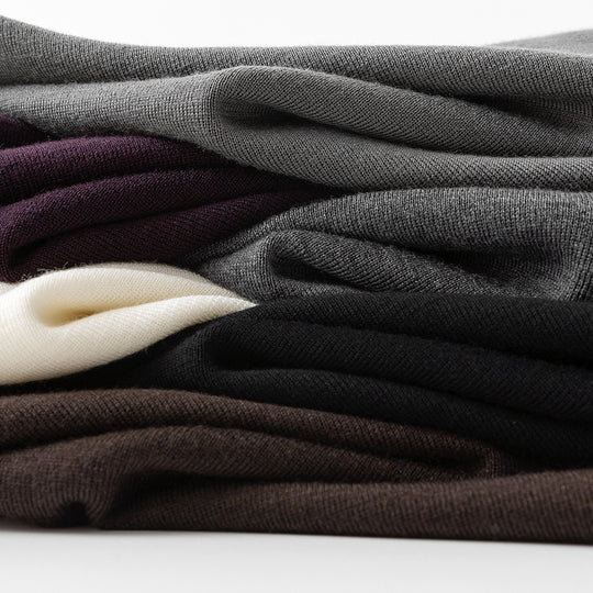 Damen Feinstrick-Pullover mit kurzem Stehkragen und schmaler Silhouette Shop Nory