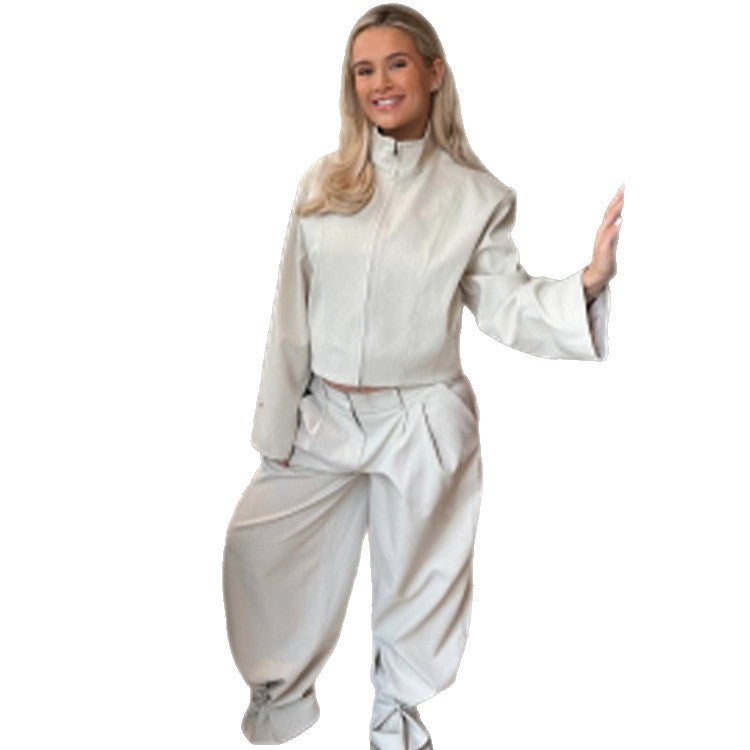 Damen Kurzjacke mit Stehkragen und weiten Bundfaltenhose Set Shop Nory