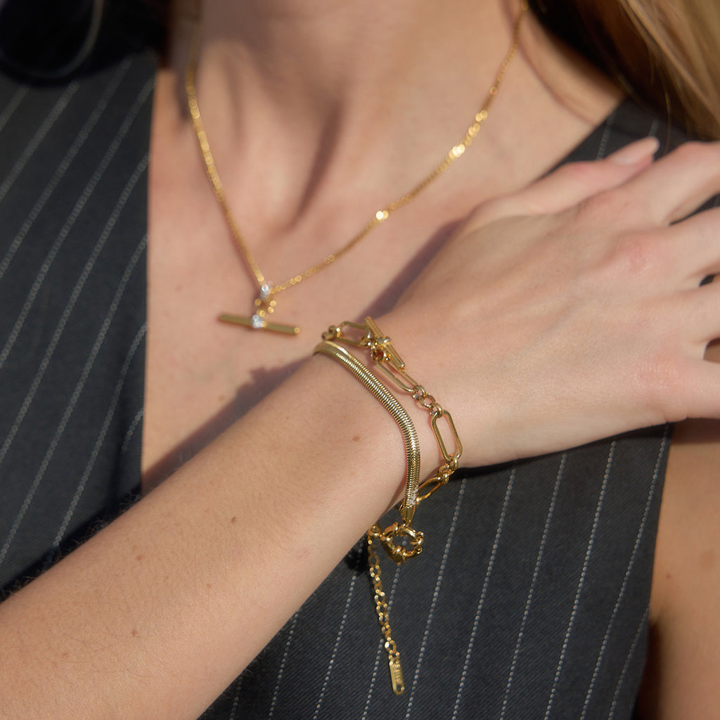 Damen Armband mit elegantem Kettenprofil und hypoallergener Edelstahlverarbeitung Shop Nory