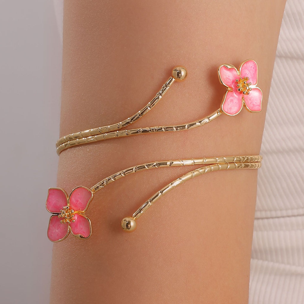 Damen Armreif mit prachtvollem floralen Design Shop Nory
