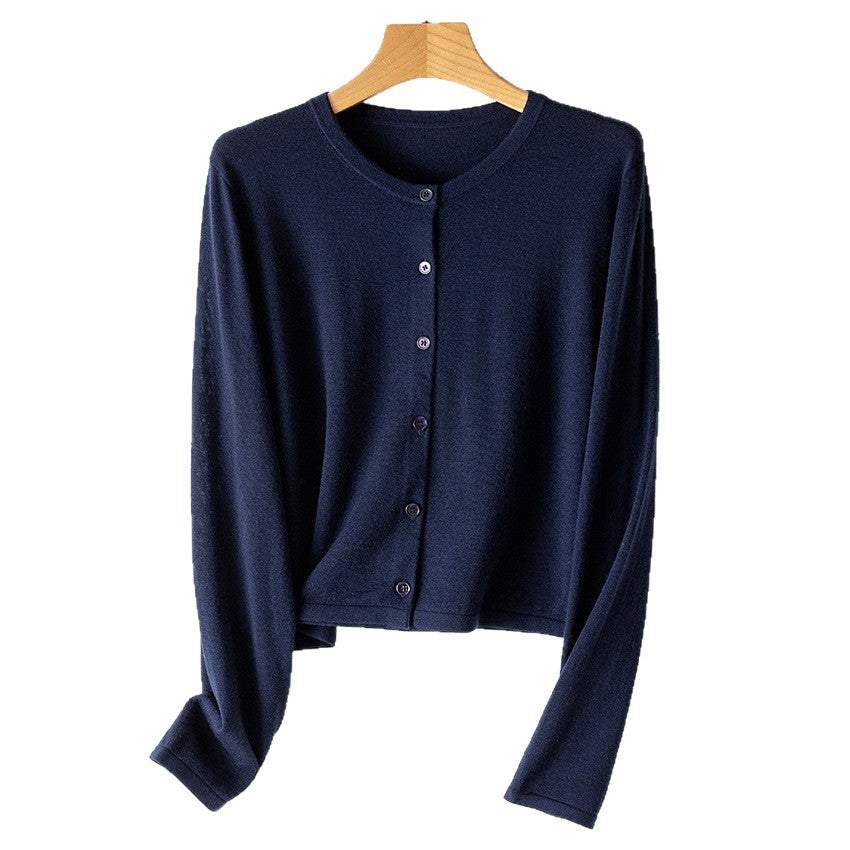 Damen leichte kurz geschnittene Feinstrick-Cardigan mit Rundhalsausschnitt und Knopfleiste Shop Nory