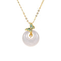 Damen Halskette mit filigranem Schmetterlingsanhänger und eleganter Perle Shop Nory
