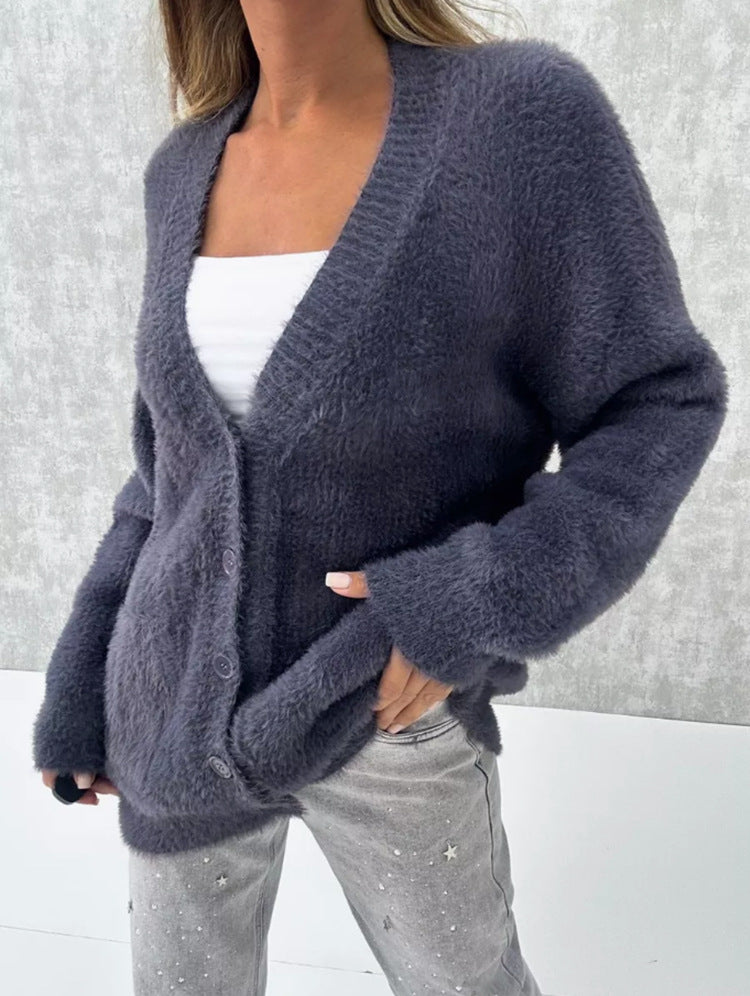 Damen Flauschiger Oversize-Cardigan mit tiefer V-Ausschnitt, Knopfleiste und Eingrifftaschen Shop Nory