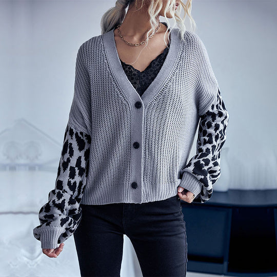 Damen Oversize Strickcardigan mit Leopardenmuster-Ärmeln und V‑Ausschnitt Shop Nory