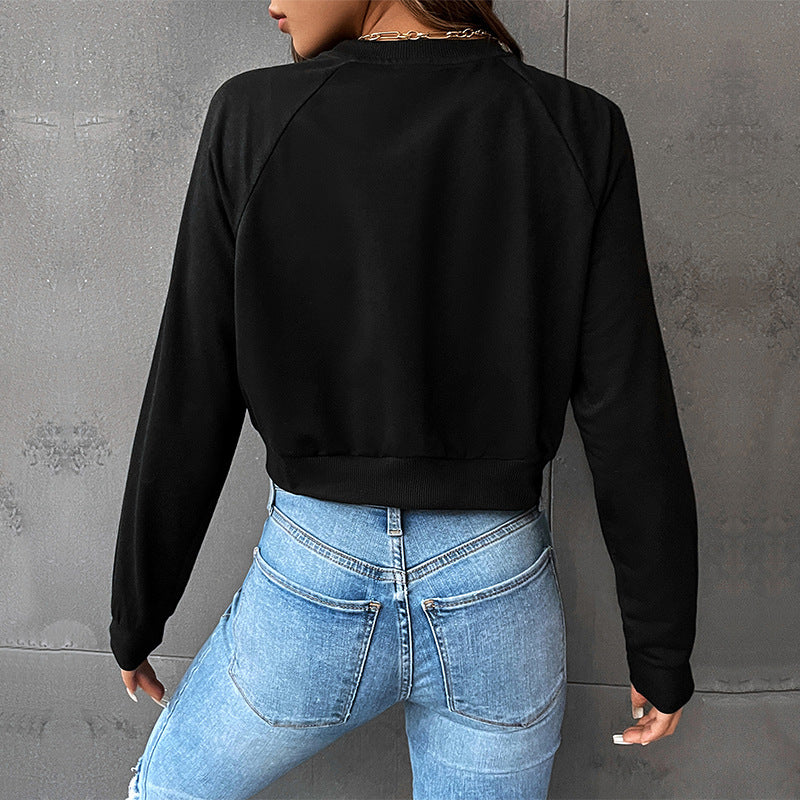 Damen Kurz geschnittenes Sweatshirt mit Herz-Print, Rundhalsausschnitt und Rippbündchen Shop Nory