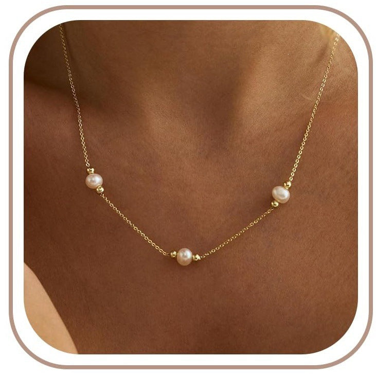 Damen Halskette mit feinen Perlen und eleganten Akzenten Shop Nory
