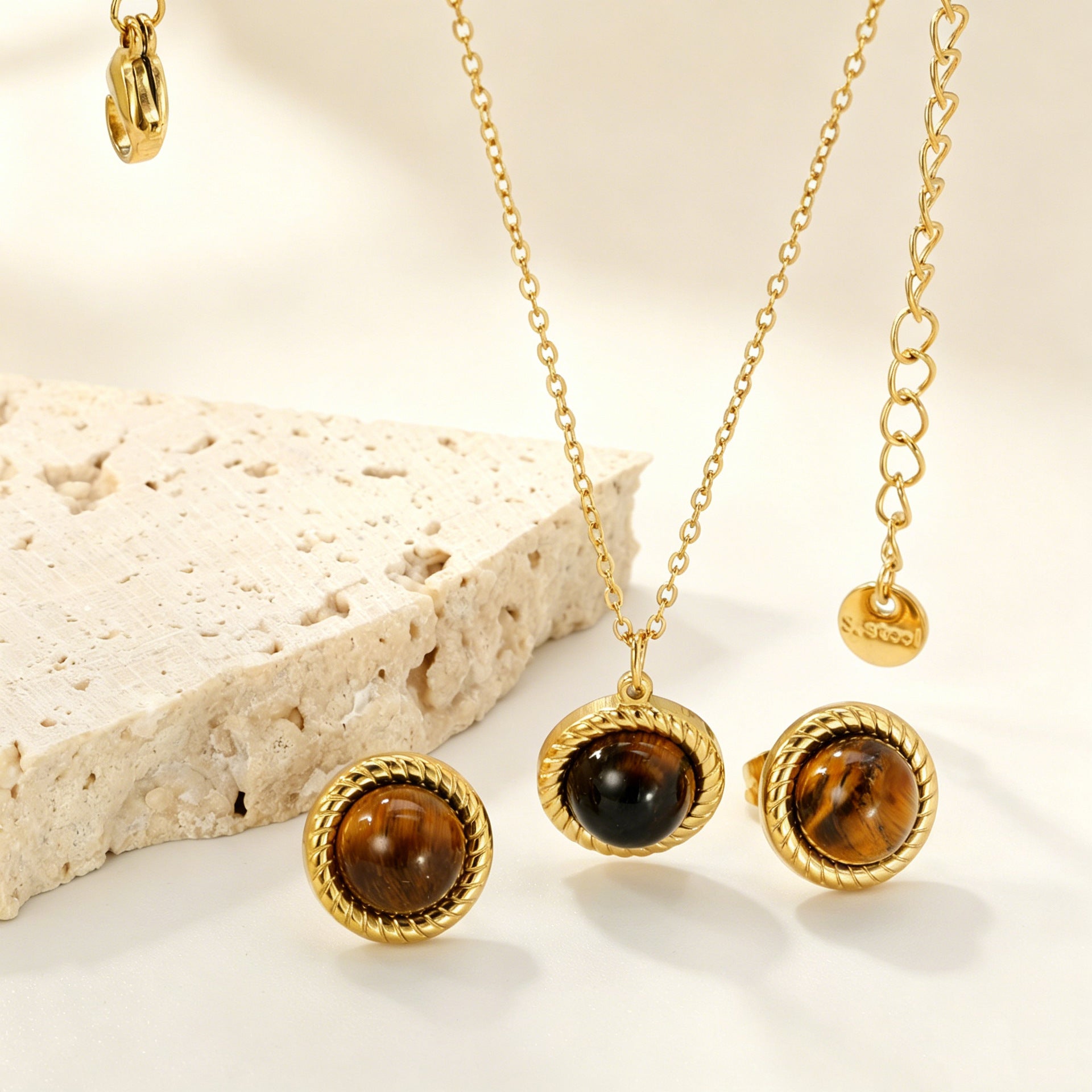 Damen Schmuckset mit hochwertigem Tigerauge-Anhänger und handgefertigten Details Shop Nory