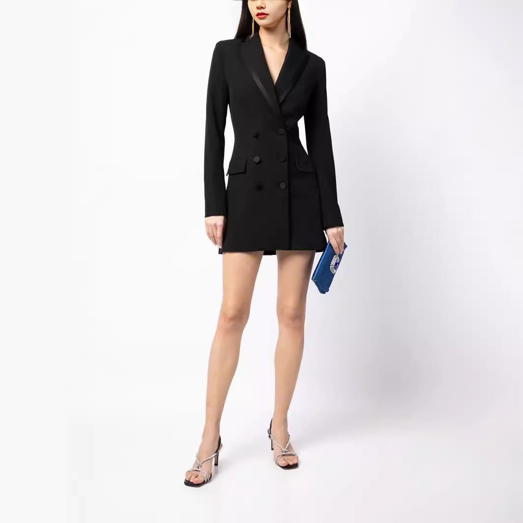 Damen Kurz‑Blazerkleid im Doppelreiher mit taillierter Passform Shop Nory