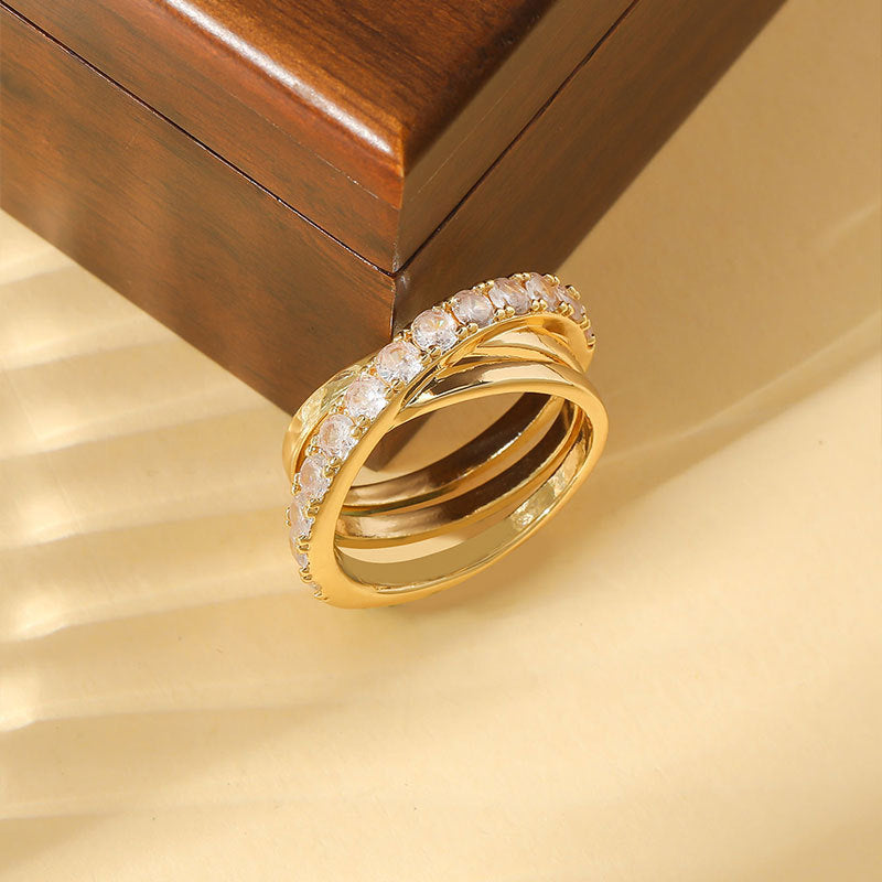 Damen eleganter und funkelnder Verlobungsring mit Kristallen Shop Nory