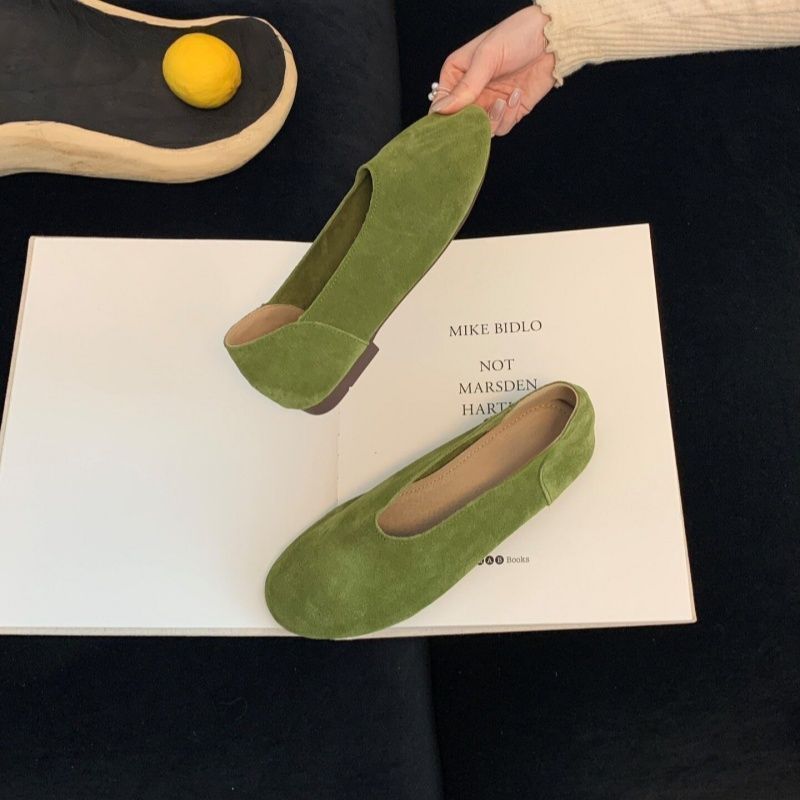 Damen elegante Slipper aus weichem Veloursleder