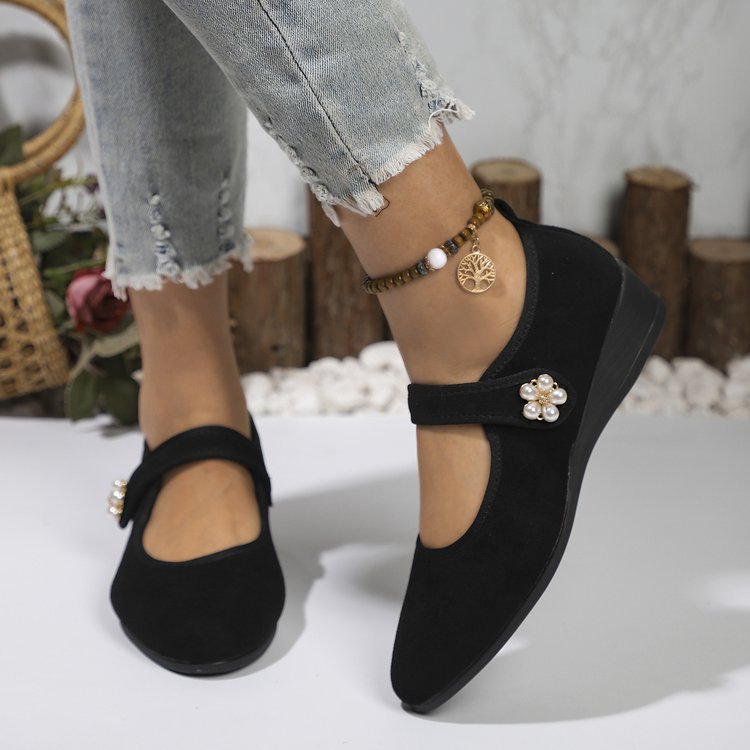 Damen Mokassin-Schuhe mit elegantem Riemen und zeitloser Blütenapplikation Shopnory