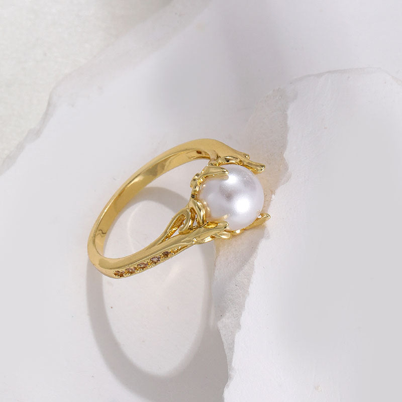 Damen Eleganter Ring mit Perle und feinen Verzierungen Shop Nory