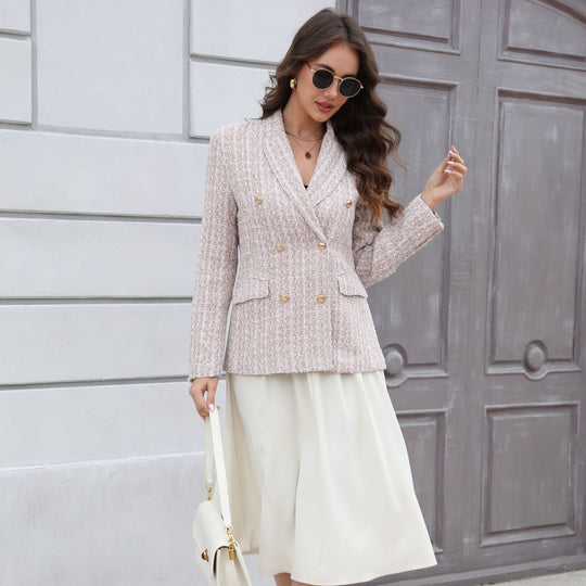 Damen Doppelreihiger Bouclé-Blazer mit Schalkragen, taillierter Silhouette und Zierknöpfen Shop Nory