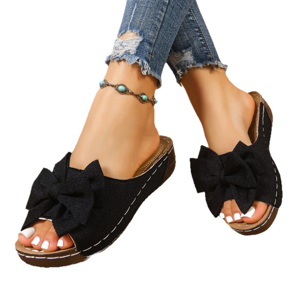 Damen Flauschige und elegante Riemenslipper mit Schleifendetail