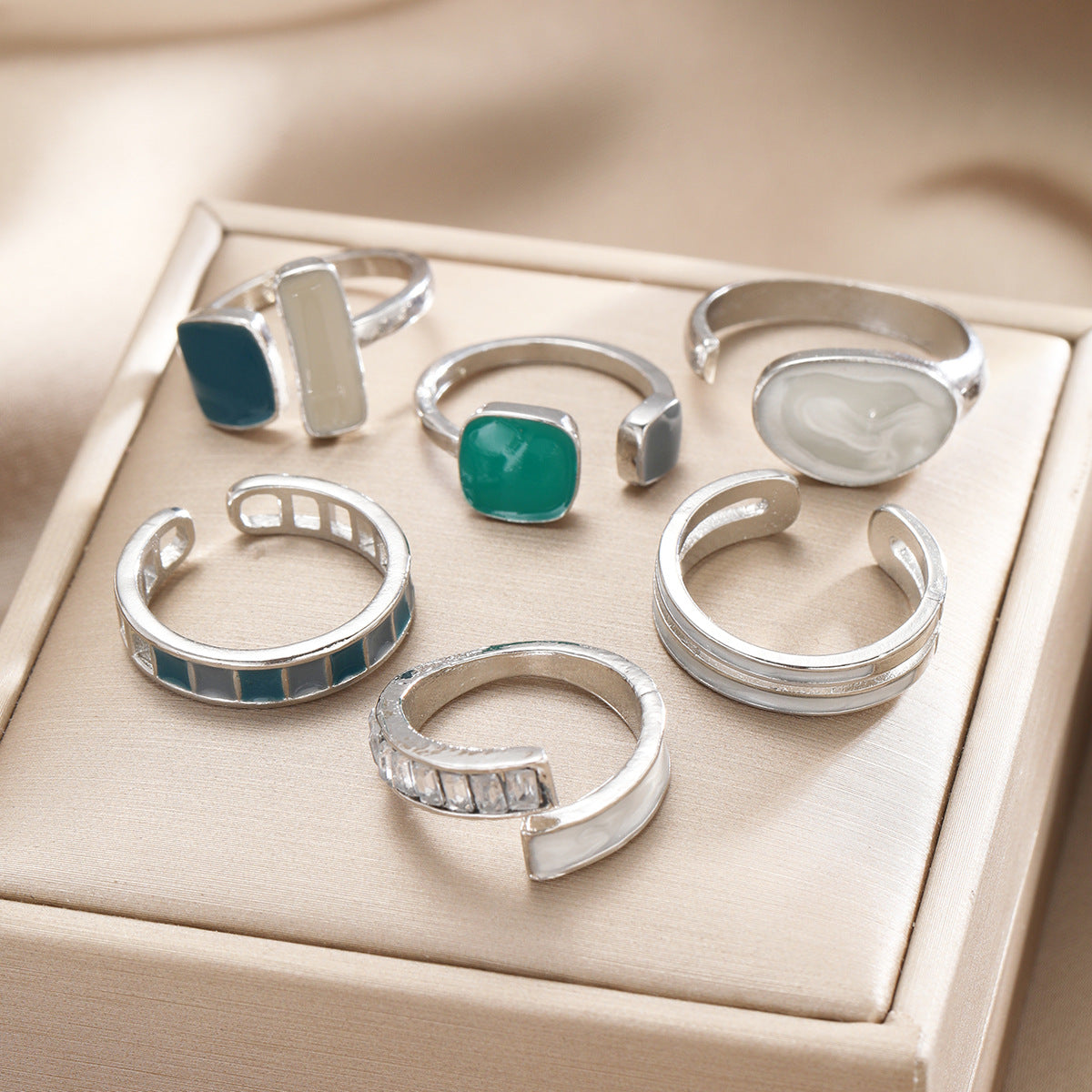 Damenring mit einzigartigem doppeltem Design Shop Nory