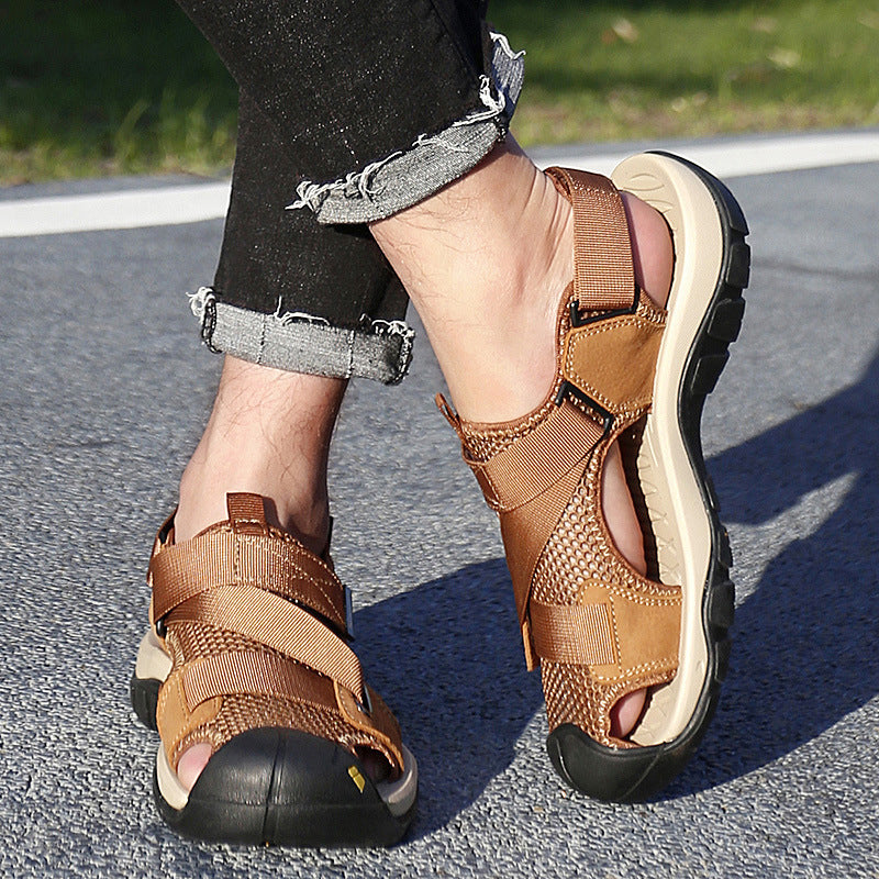 Herren Outdoor Sandalen mit rutschfester Sohle und verstellbarem Riemensystem
