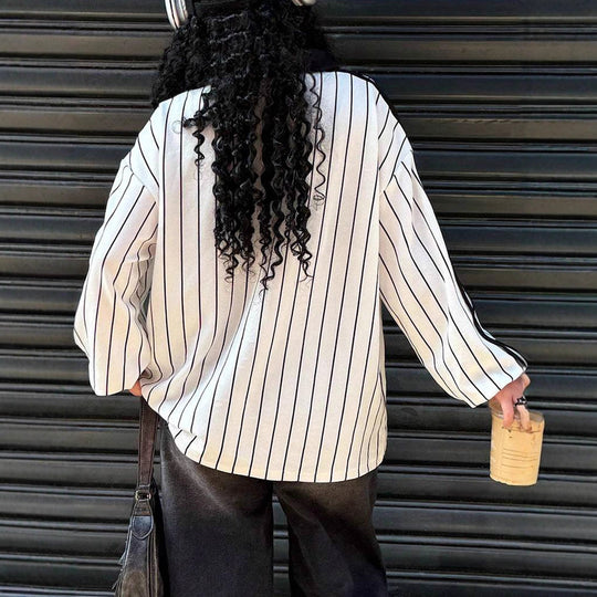 Damen Oversize Baseball-Polo-Shirt mit Nadelstreifen, V-Ausschnitt und Kordel Shop Nory