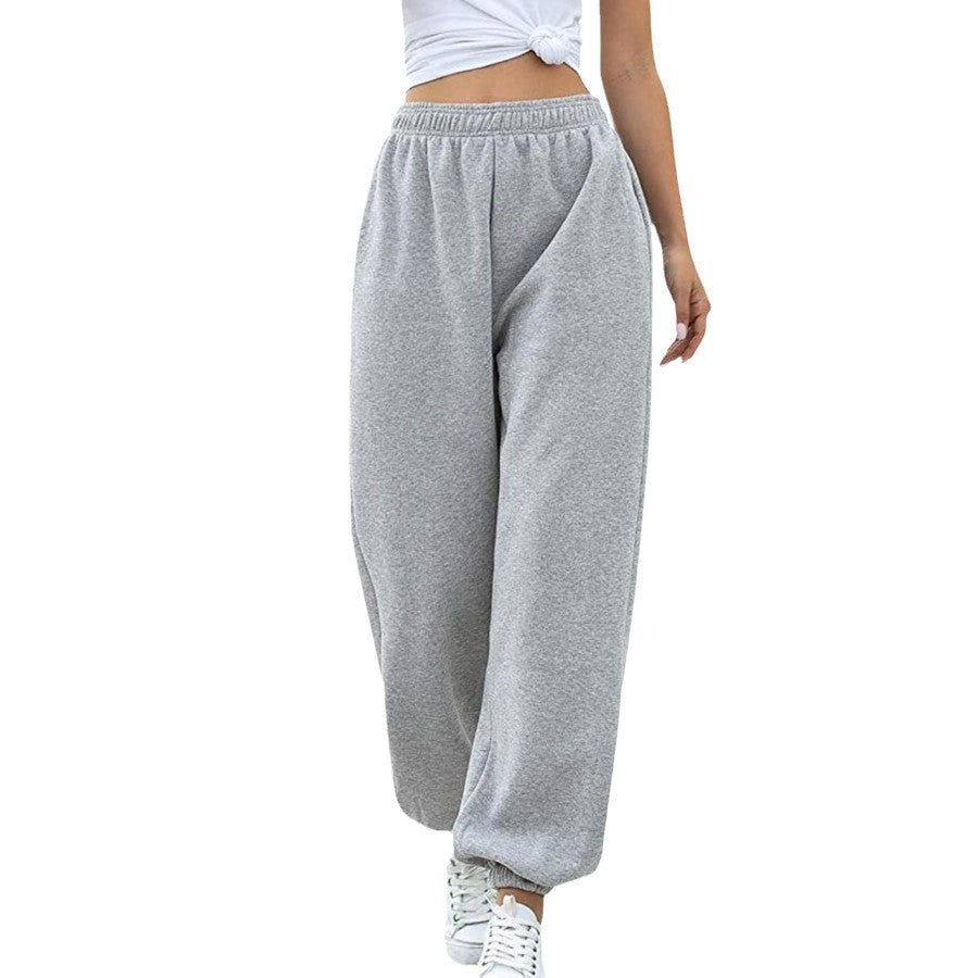 Damen nan weite High‑Waist Sweatpant mit elastischem Komfortbund, seitlichen Eingrifftaschen und gerafften Knöchelbündchen Shop Nory
