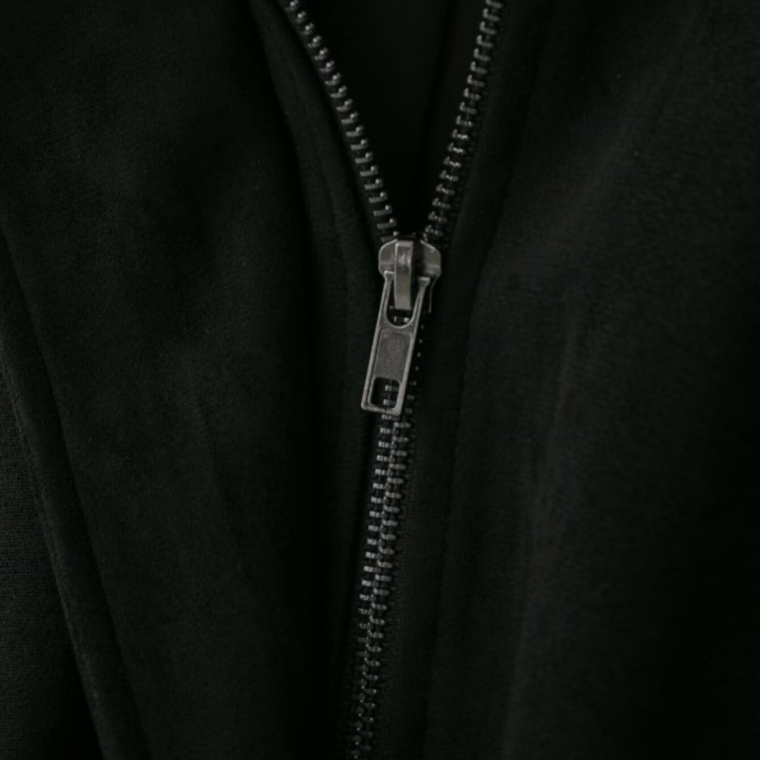 Damen Kurzgeschnittene Bomberjacke aus Veloursimitat im Utility‑Look mit Funnelkragen und Klappentaschen Shop Nory