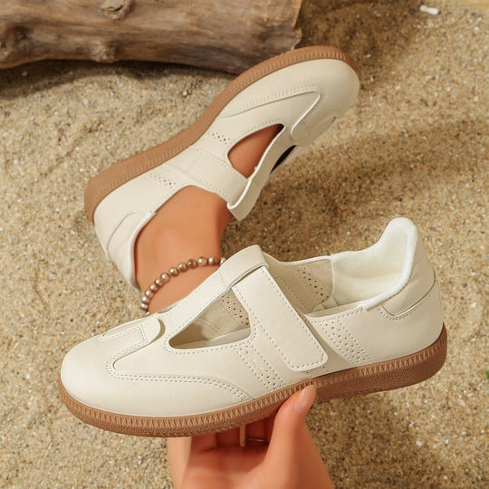 Damen Mary-Jane-Sneaker mit Klettverschluss, leichter Profilsohle und Komfortfußbett Shop Nory