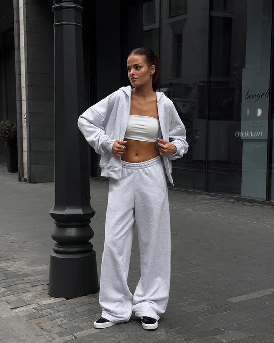 Damen extraweites Relaxed-Fleece-Set mit überlanger Kapuzenzipjacke und fließender Hose mit hohem Bund Shop Nory