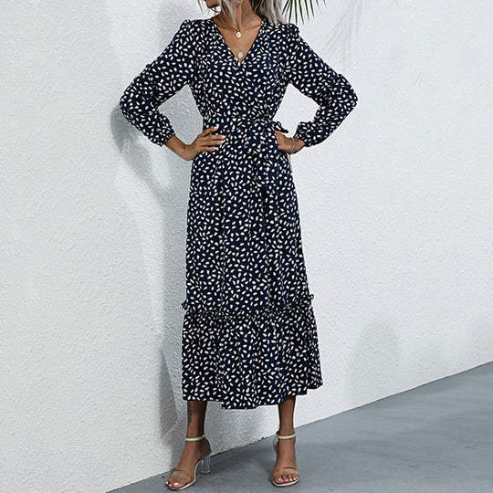 Damen Gemustertes Midikleid mit Wickel‑Optik, geraffter Taille und Stufenvolant Shop Nory