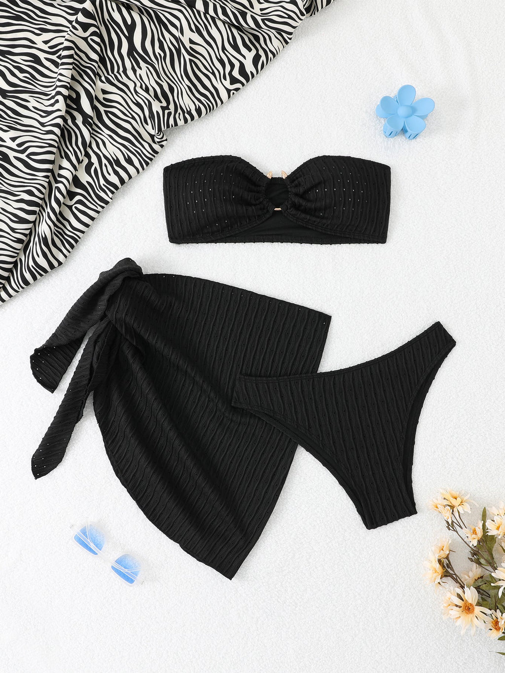 Damen Bandeau-Bikini-Set mit raffiniertem Wickelrock und stilvollen Details