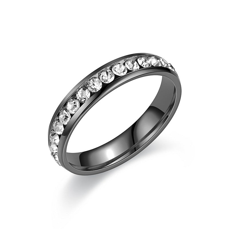 Damen Ring mit funkelndem Zirkonia-Besatz und eleganter Goldoberfläche Shop Nory