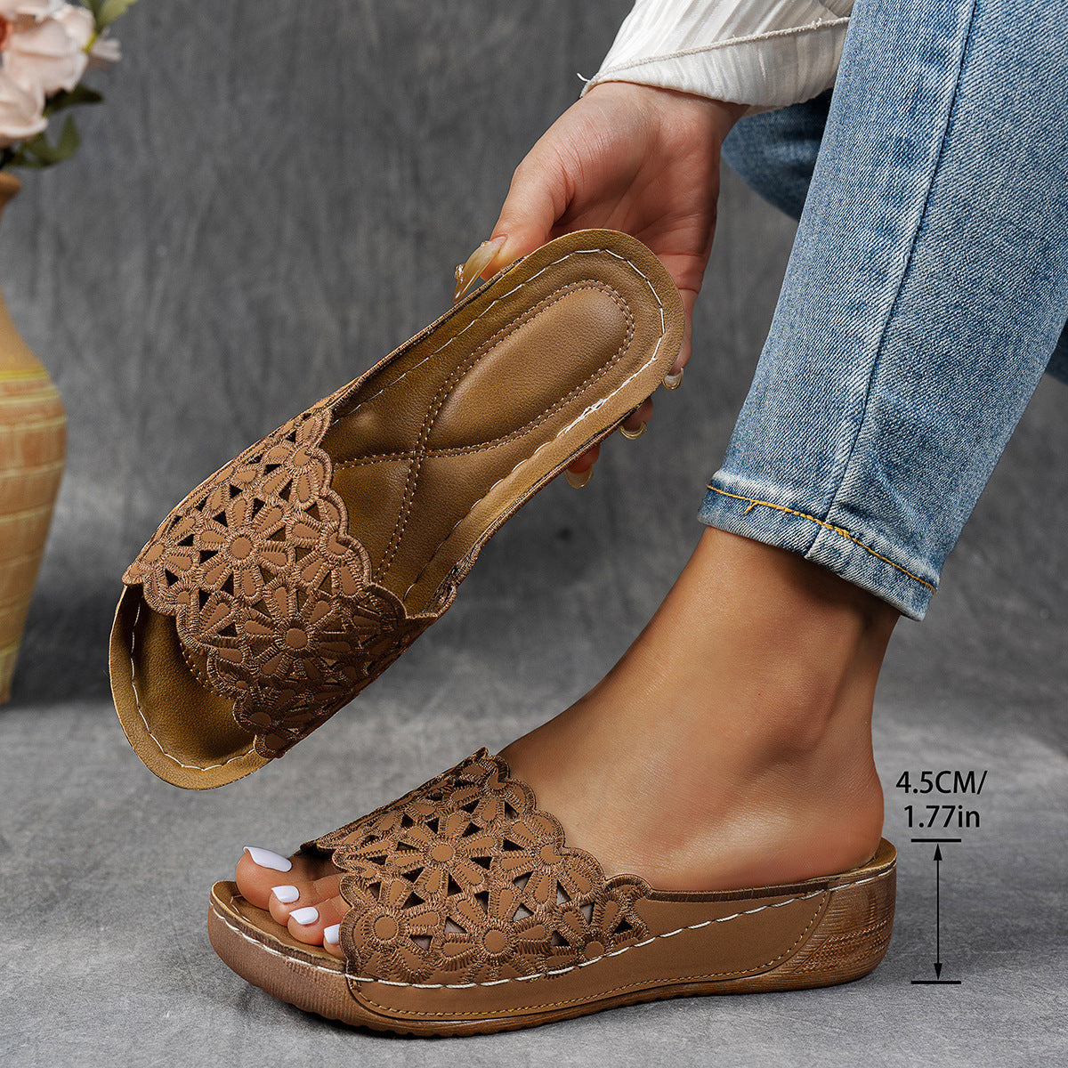 Damen Bequeme Pantoletten mit modischem Blumendesign Shopnory
