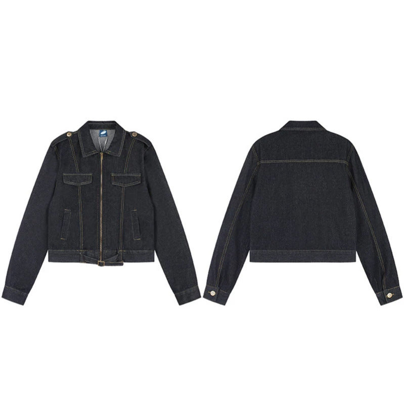 Damen Kurz geschnittene Jeansjacke mit Schulterklappen, Reißverschluss und Taillengürtel Shop Nory