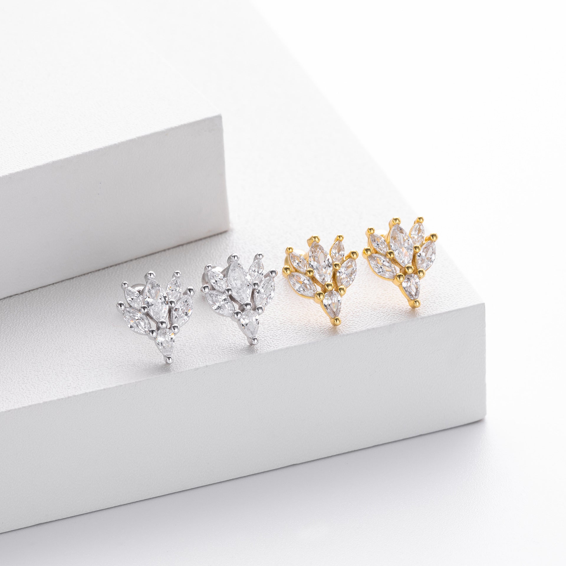 Damen Ohrstecker mit luxuriösem Zirkon-Anordnung aus 925 Sterling Silber Shop Nory