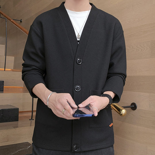 Herren Strukturierte Strickjacke mit V‑Ausschnitt, Dreiknopf‑Front und aufgesetzten Taschen Shop Nory