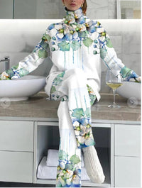 Hellblau – Blumenmuster
