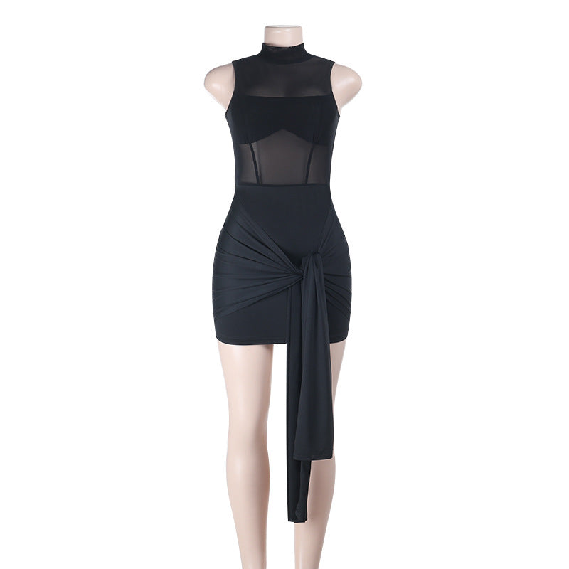 Damen Figurumspielendes Mini-Kleid mit raffinierten Drapierungen Shopnory