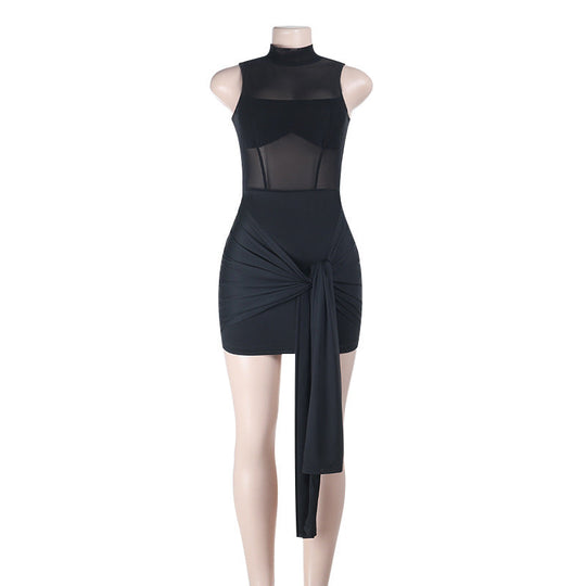 Damen Figurumspielendes Mini-Kleid mit raffinierten Drapierungen Shopnory