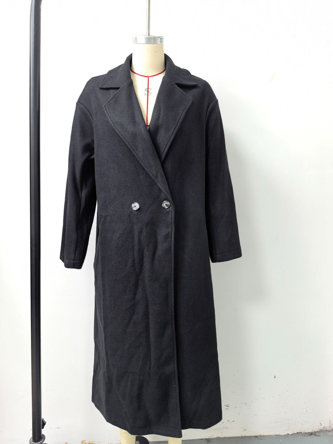 Damen Langmantel aus Wollmix mit doppelreihiger Knopfleiste und weitem Revers Shop Nory
