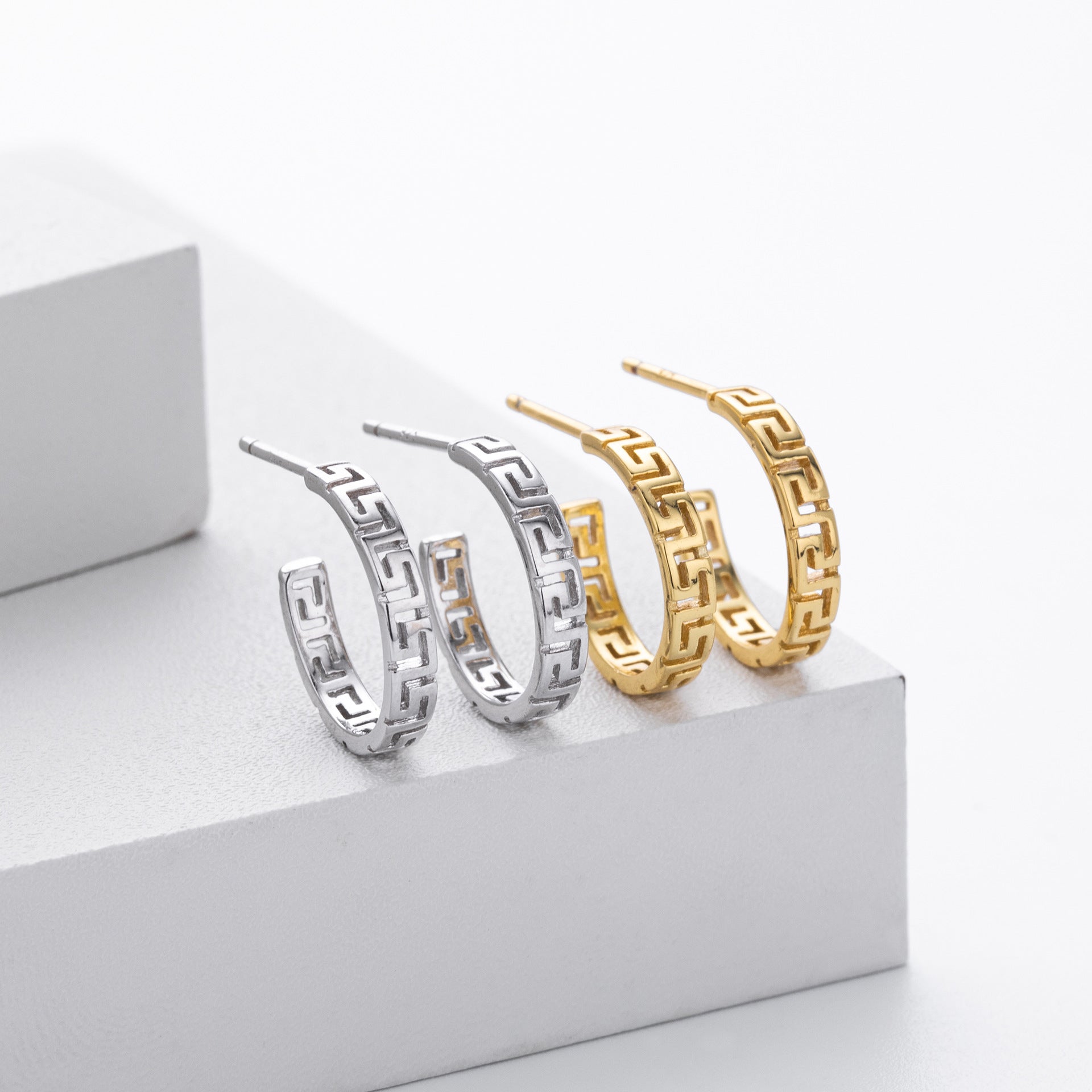 Damen Creolen mit modernem geometrischen Design aus 925 Sterling Silber Shop Nory