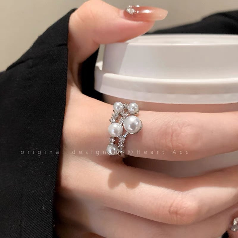 Damen Ring mit luxuriösem Perlen- und Zirkonia-Design Shop Nory