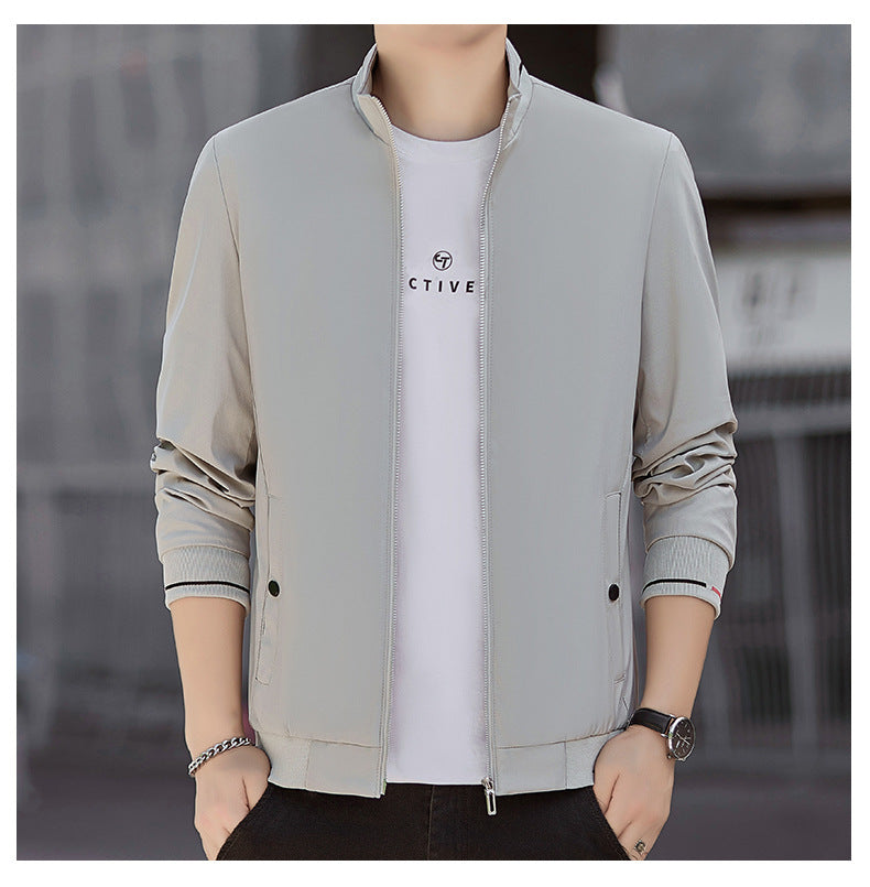 Herren Minimalistische Softshell-Bomberjacke mit Stehkragen und Kontraststreifen-Bündchen Shop Nory