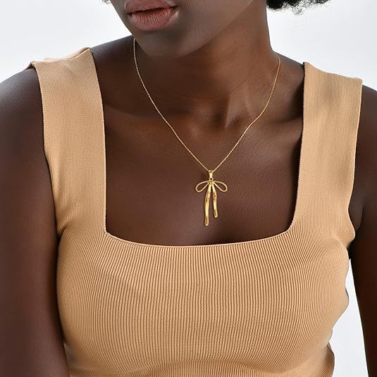 Damen Halskette mit elegantem Schleifenpendant und feiner Gliederkette Shop Nory