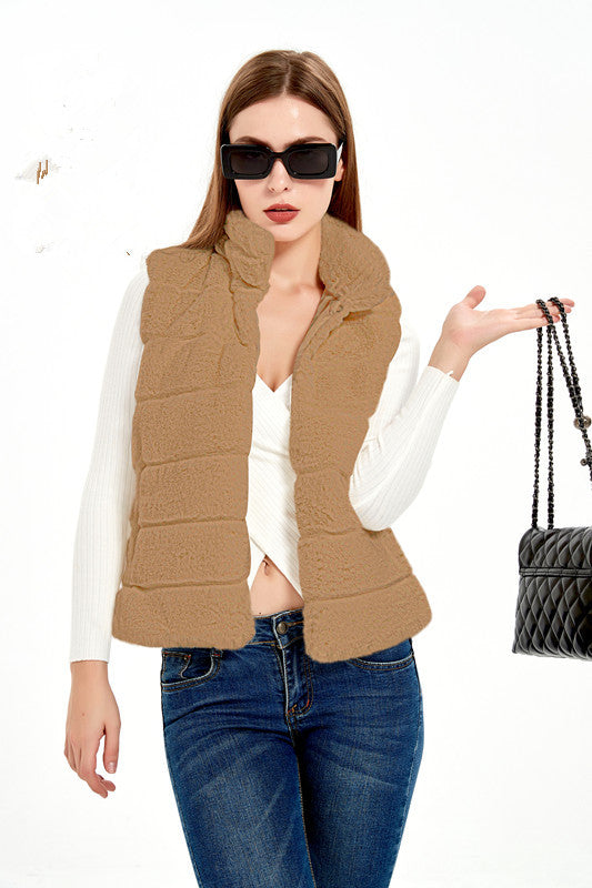 Damen Steppweste mit hohem Kragen und trendigem Schnitt Shopnory