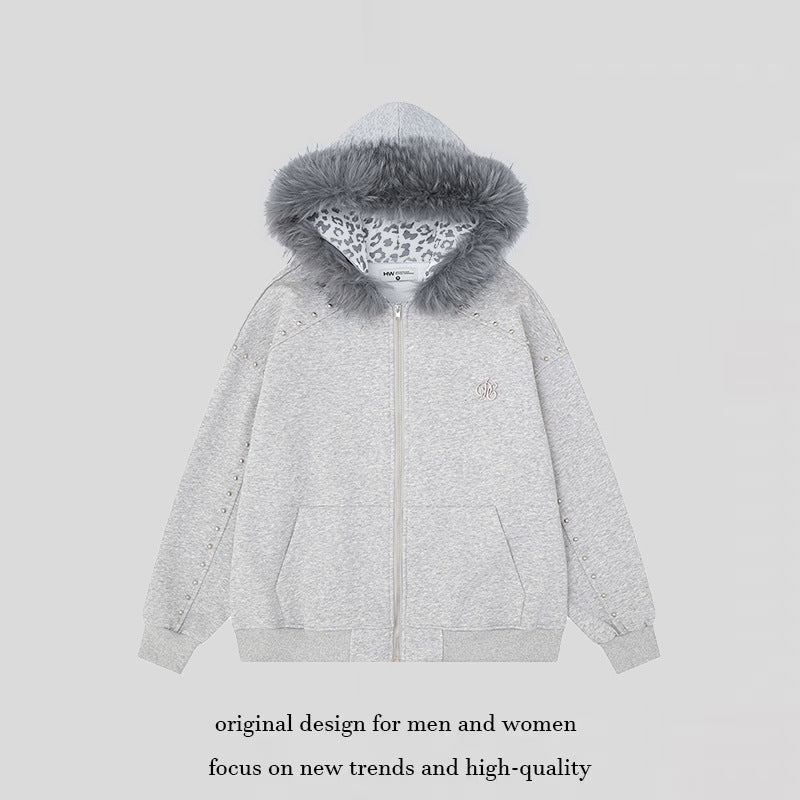 Damen Kapuzen-Sweatjacke mit Kunstfellbesatz, Leo-Innenfutter und Zier-Nieten Shop Nory