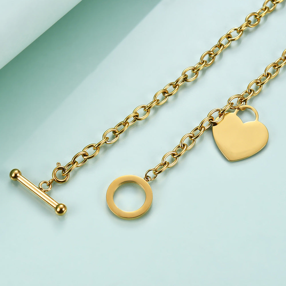 Damen Halskette mit gravierbarem Herzanhänger und eleganter Gliederkette Shop Nory