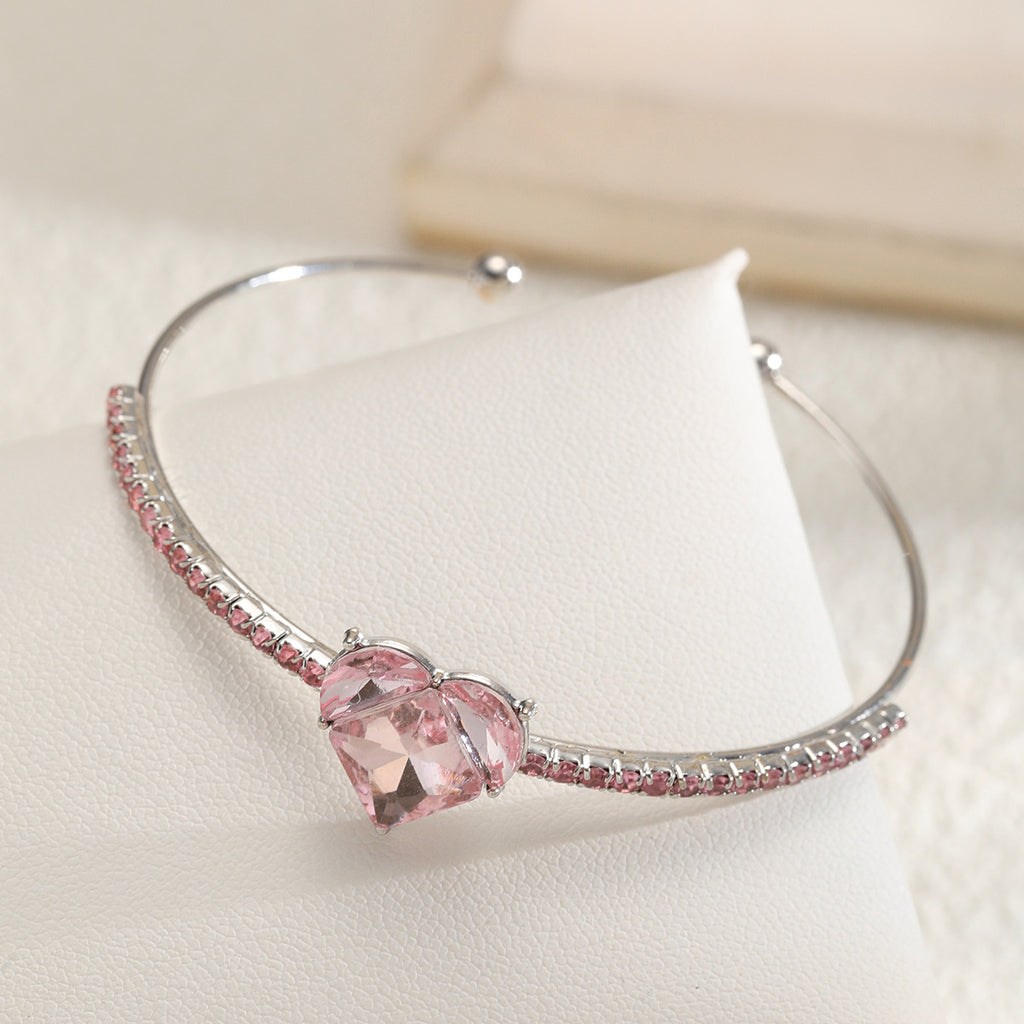 Damen trendiger Armreif mit funkelndem Herzen Shop Nory