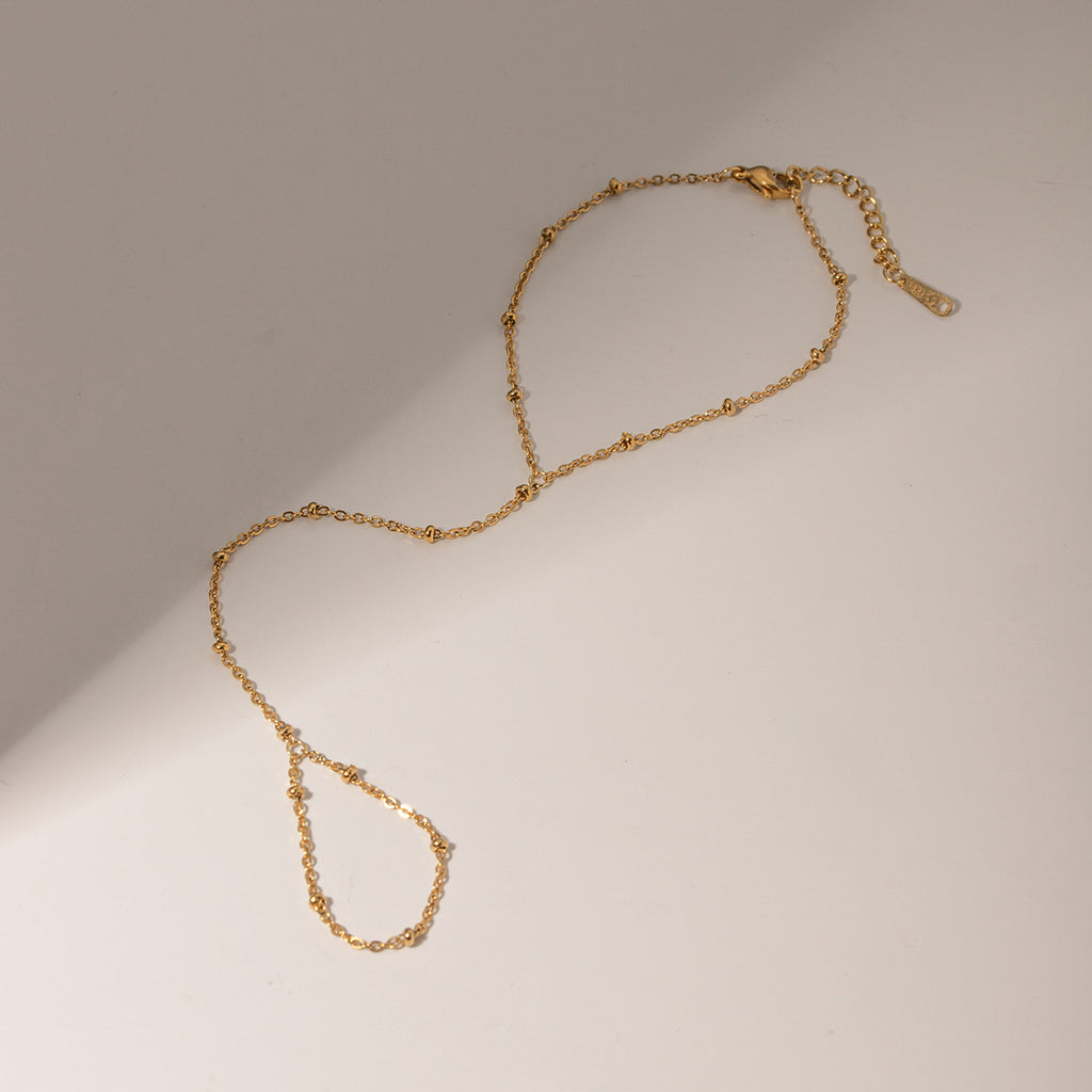 Damen Fußkettchen mit eleganten Zirkonia-Details und feinem Edelstahl-Design Shop Nory