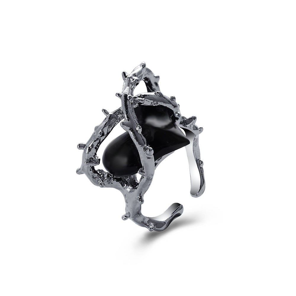 Damen Schmuckring mit filigranem Herzdesign und elegantem Zweigdetail Shop Nory