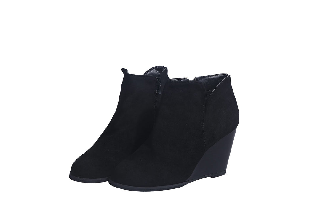 Damen knöchelhohe Keilabsatz‑Stiefelette mit seitlichem Reißverschluss Shop Nory